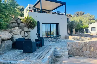 Image de Grand studio de 50m2, au cœur du Maquis, San gavino di Figari