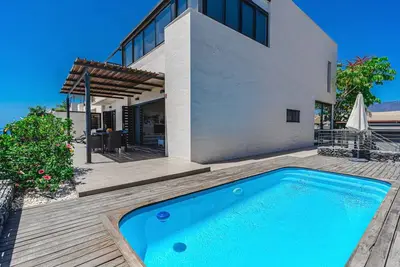 Image de Beautiful villa with spectacular views