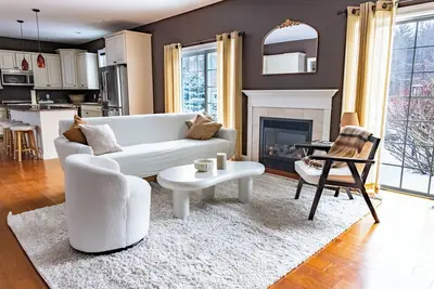 Image de 3-bedroom hidden gem house in New Hampshire with fire pit