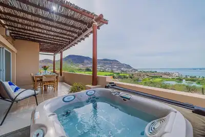 Colinas 18c at Puerta Cortes! Golf, Beachclub