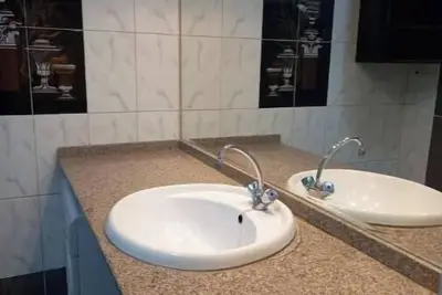 Image de Cozy modern with good over looking apartment, maadi
