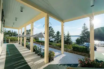 Image de Ocean Deck Rm | Lighthouse View | No Hidden Fees