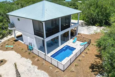 Image de New – St. George Island Home w/ Private Pool