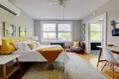 Image de Cozy Historic Apt/ Walk to River & Downtown