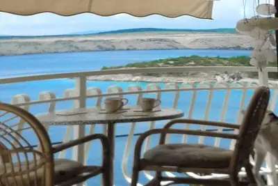 Image de Holiday house foe max 8 person 80 m over the beach