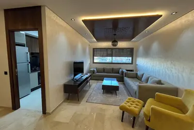 Appartement 2 chambres dans rÃ©sidence sÃ©curisÃ©e. Familial, propre et bien placÃ©.
