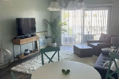 Image de Charming 2 bedroom BeachClub condo in Indialantic. Includes washer/dryer in unit