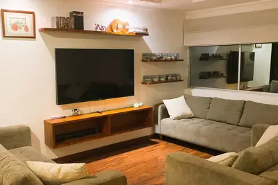 Image de San Diego Suites. A Central and Safe Location