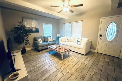 Image de Charming 3-bedroom house near downtown St Pete-9th