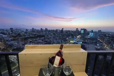 Image de Apartment with Beautiful View and Private Garage