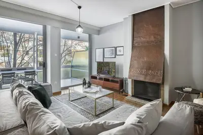 Image de Blueground | Kifisia, fireplace, nr Park