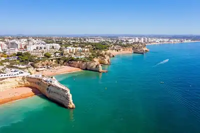 Image de 2 Bedroom apartment in Armacao de Pera close to Praia dos Pescadores.