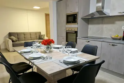 Image de Appartement de deux chambres avec la terrasse Bibinje, Zadar (A-24451-b)