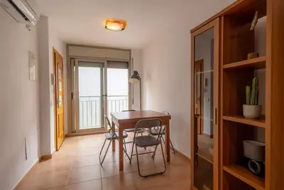 Appartement idéal couple à 100m plage et commerces