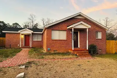 Image de Charming 2-bedroom house with WiFi, Ac in pleasant Warner Robins