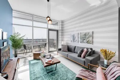 Image de Blueground | Trade Centre 1, pool, nr Dubai Aquarium