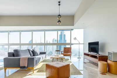 Image de Blueground | Trade Centre 1, pool, nr Dubai Mall