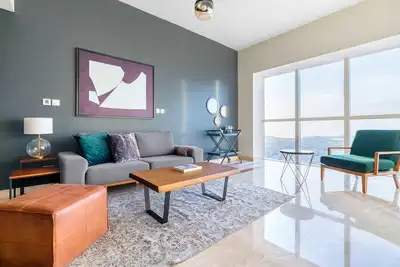 Blueground | Trade Centre 1, pool, nr Dubai Mall