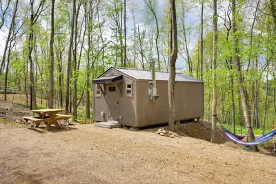 Image de On-Site Trails to Mohican River: Tiny Home Retreat