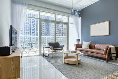 Image de Blueground | Dubai Marina, pool, nr Marina