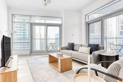 Image de Blueground | Downtown Dubai, pool, nr Burj Khalifa