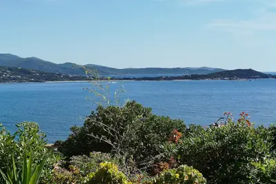Image de Porticcio Maison mitoyenne avec vue mer et jardin. Acces à pied à la plage.