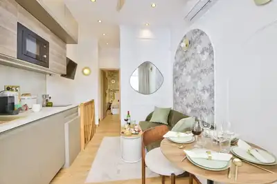 Image de New! Le Vénitien, Escapade Parisienne, Sacré-Cœur