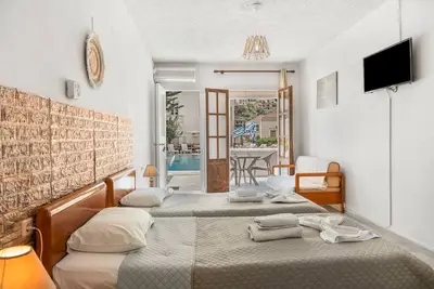 Image de Appartement 'Double Room No 2' avec vue montagne, Wi-Fi et climatisation