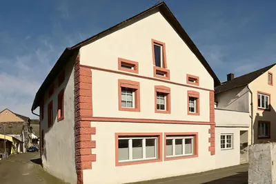 Image de Charming apartment in Bernkastel-Kues with modern comfort and historical flair