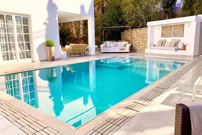 Image de Villa à Ibiza avec 4 chambres à coucher, 12 couchages
