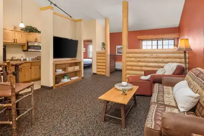 Image de Cottage Suite With Full Kitchen, Access to Pool, Hot Tub, and Gym