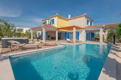 Image de Maison de vacances Zaton pour 1 - 10 personnes avec 5 chambres à coucher - Maison de vacances