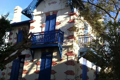 Image de Villa Arcachonnaise avec Jardin, en Centre Ville, 100 m Plage, IDÉAL Familles