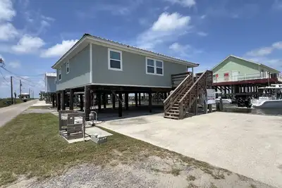 Image de Cheniere Landing - Boat Access - Island Realty
