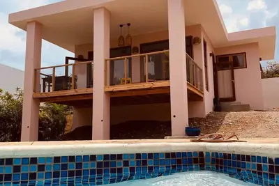 Image de Toko Gem: Tropical getaway with spacious veranda and saltwater pool