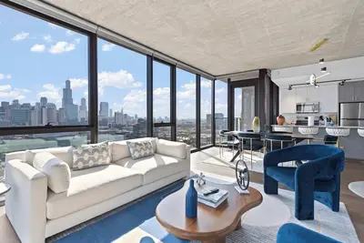 Image de Exclusive Group Getaway in Vibrant West Loop