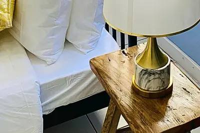 Image de Meru Room - Spacious & Cozy Stay with Balcony