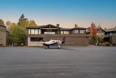 Image de Pilot’s Dream with Access to The Cove