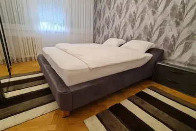 Image de Modern and Spacious Downtown Apartment Sarajevo