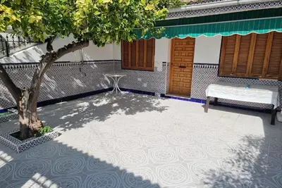 Image de Quiet House near the Sea