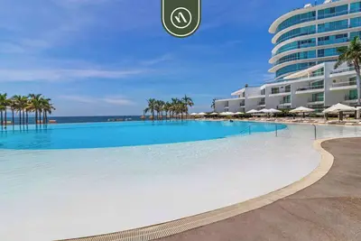 Image de Oceanview 1 Br Condo with Private Beach - Pools