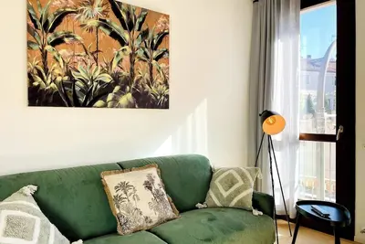 Image de Design and comfort with Private Patio, steps from the Basilica of Saint Anthony.