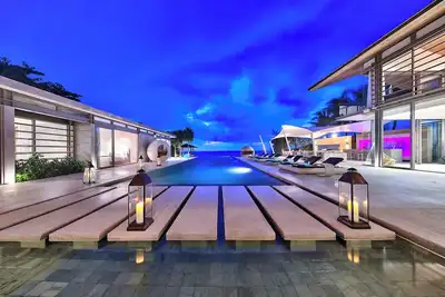Image de Luxury Thailand Beachfront Sava Villa 1 Villa Tievoli Chef, Staff included lth12