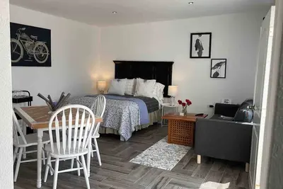 Image de Studio 60- Beach House