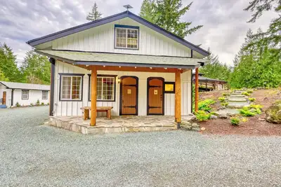 Image de Cozy Private Ranch Cabin, Whistle Lake | Sleeps 6