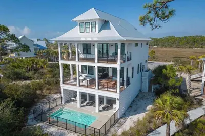 Image de Oyster cove- Beach front -pet friendly -elevator