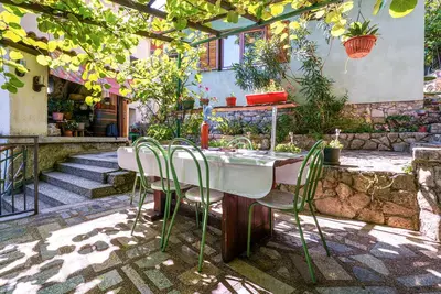 Image de Superbe maison de 2 chambres à Opatija