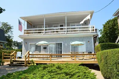 Image de Regal Shores Retreat - Downstairs