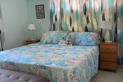 Image de Steps from Carlisle Bay - Stylish 4br Home-Spacious Deck with Bbq, Covered Patio