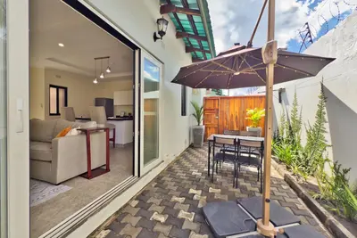 Image de F4 - Apartment with Inverter, Gym, Washer/Dryer, Wifi, Pavilion - Ibex Meanwood